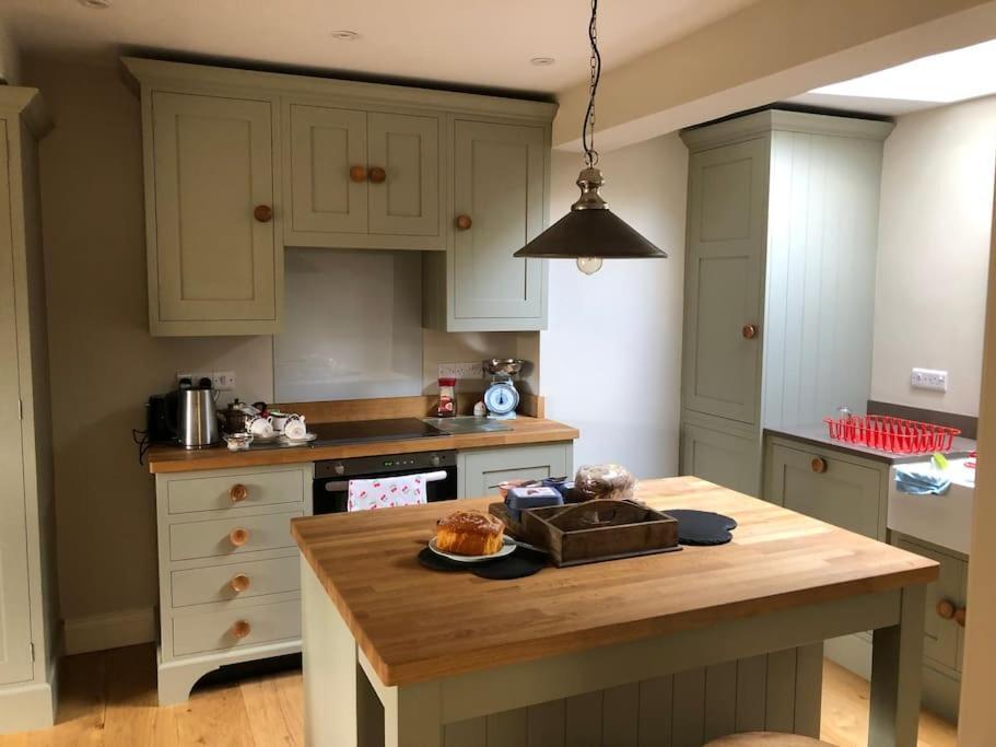 Ampleforth St Anthony'S, Bright Perkily Decorated 3 Bedroom House מראה חיצוני תמונה